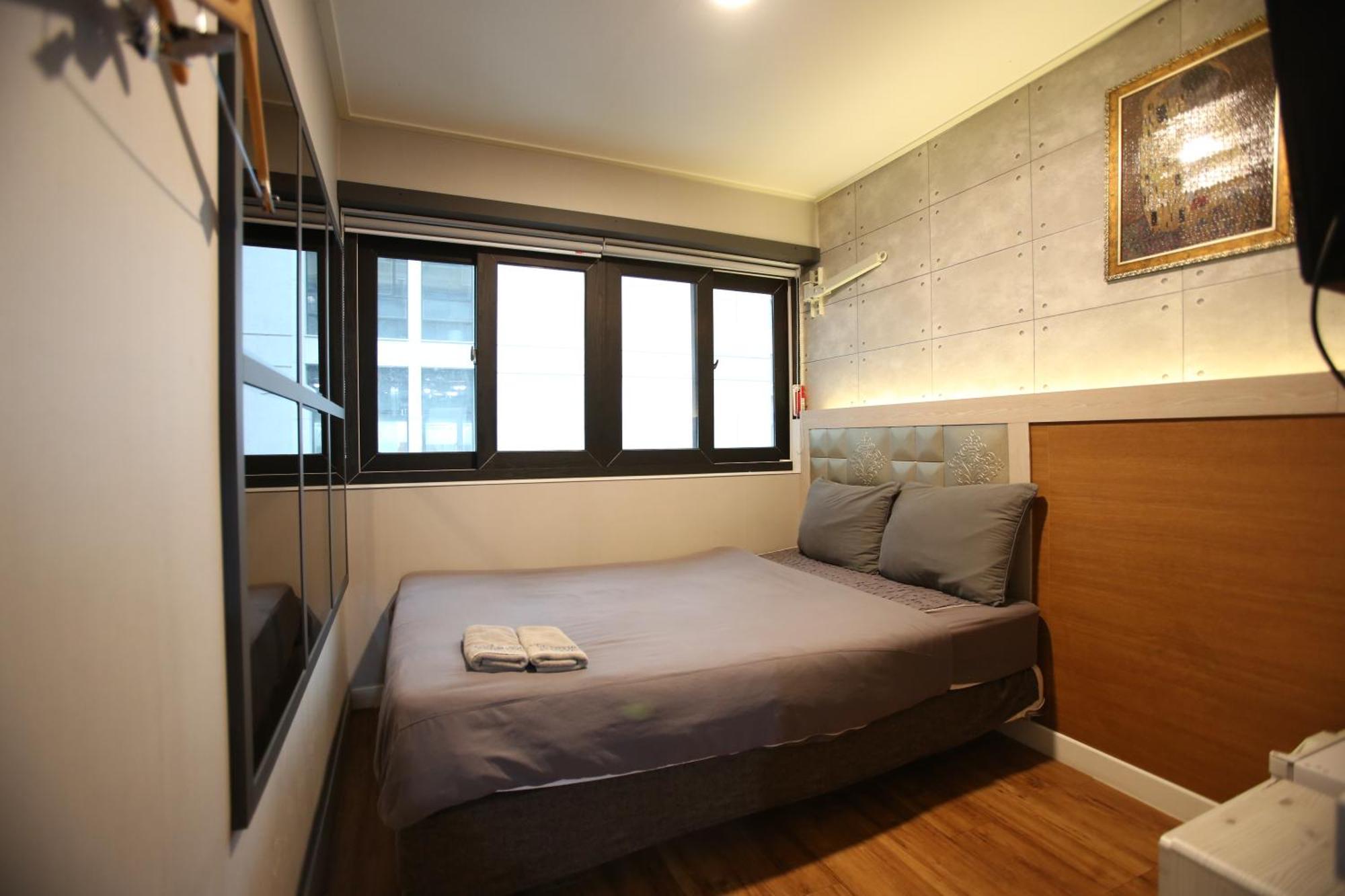 K-Guesthouse Seomyeon 1 Busan Dış mekan fotoğraf